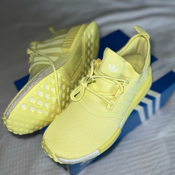 Brand new 7.5 women’s - Picture 2 of 3